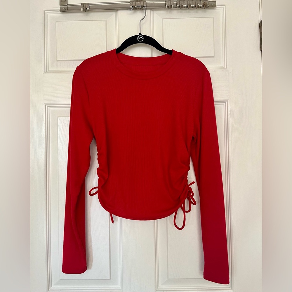 New Zara Red Ribbed Long-sleeved Crewneck with Ruched Drawstring Side Ties